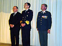 KSS fane indvies ved, Forsvarsmenister Sren Gade, Viceadmiral Tim Sloth Jrgensen, Major Jrgen Kold